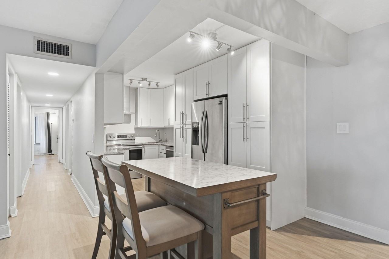 1104 Green Pine Blvd #G1 - Photo 3 of 45