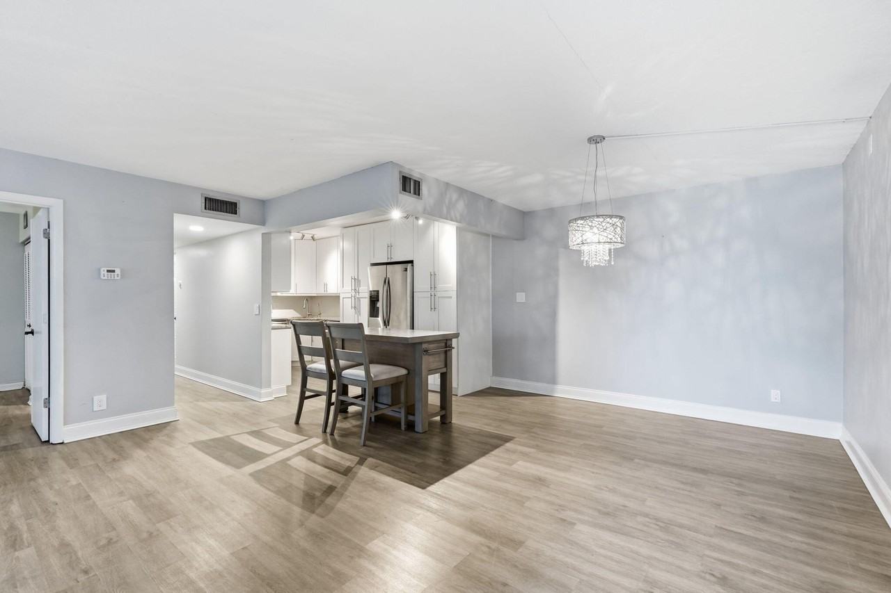 1104 Green Pine Blvd #G1 - Photo 4 of 45