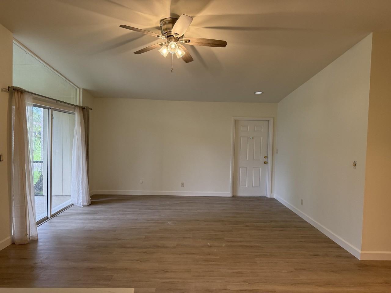 11698 Timbers Way - Photo 3 of 36