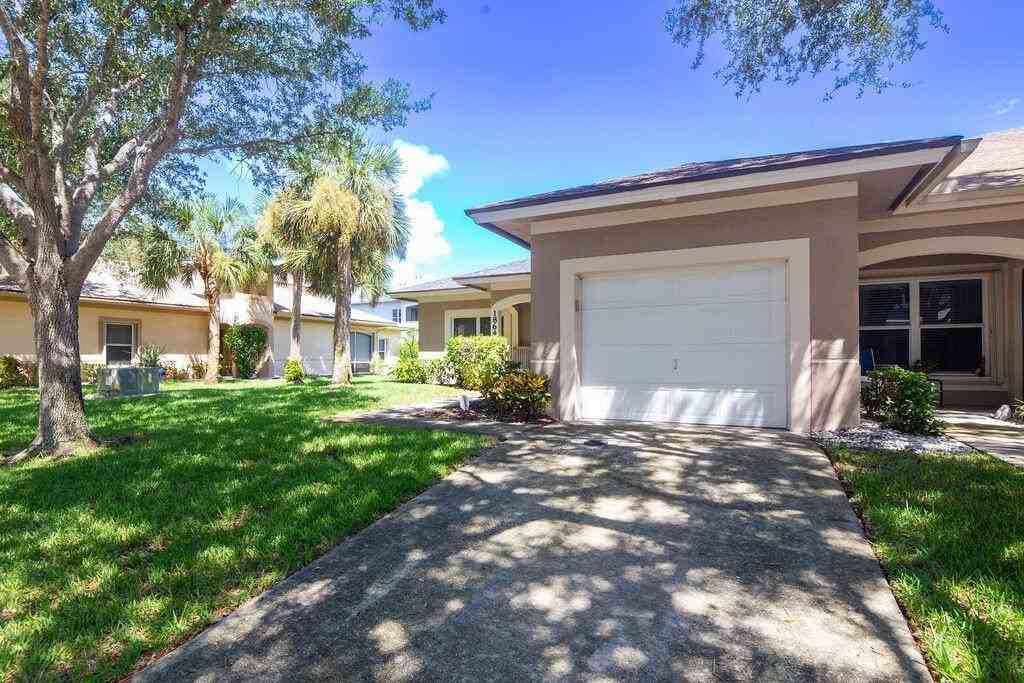 1864 S Dovetail Dr #A1 - Photo 4 of 37