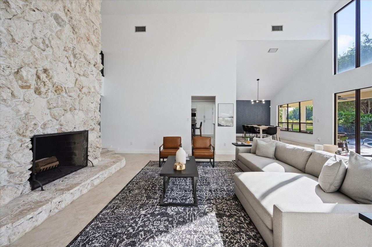 12638 Quercus Ln - Photo 6 of 44