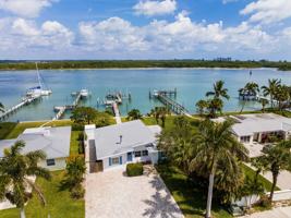 featured image of 1604 Seaway Dr