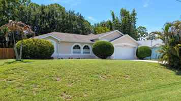 featured image of 3882 Sw Chaffin St
