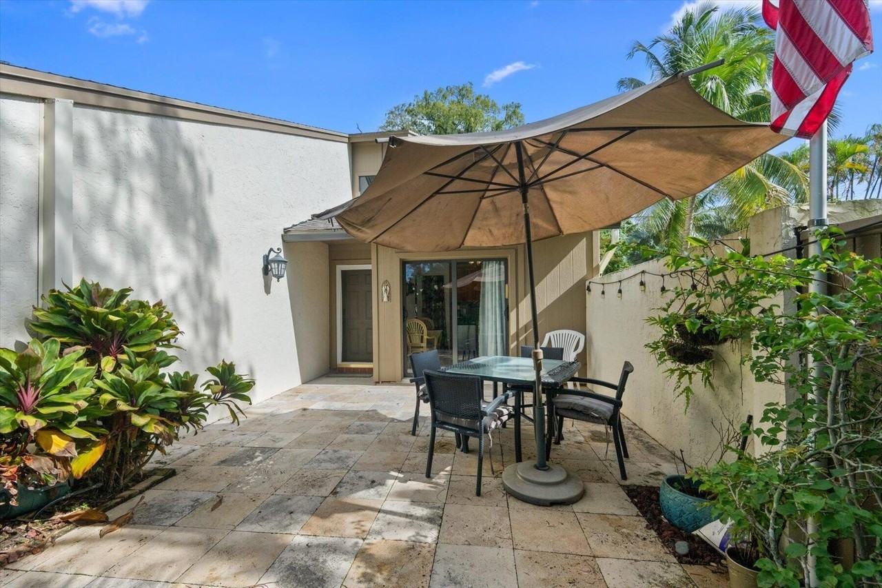 12659 Shady Pines Ct - Photo 3 of 17