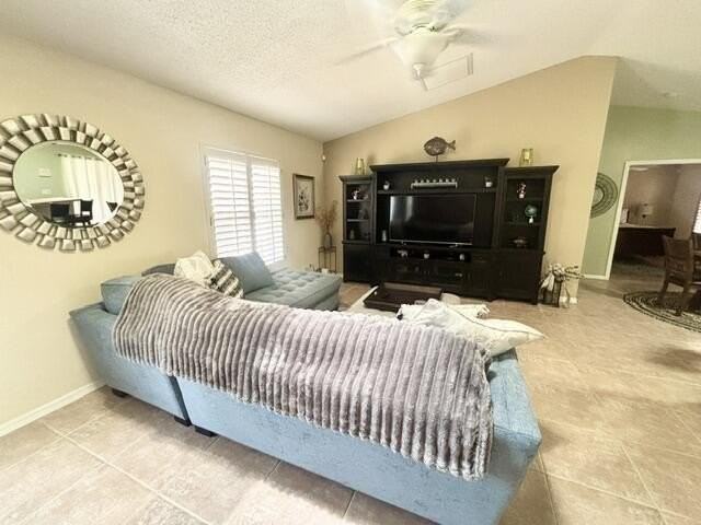2362 Se Maslan Ave - Photo 3 of 13