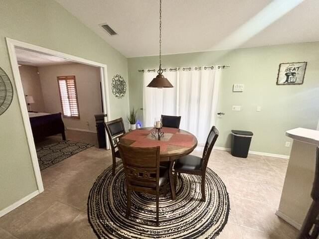 2362 Se Maslan Ave - Photo 5 of 13