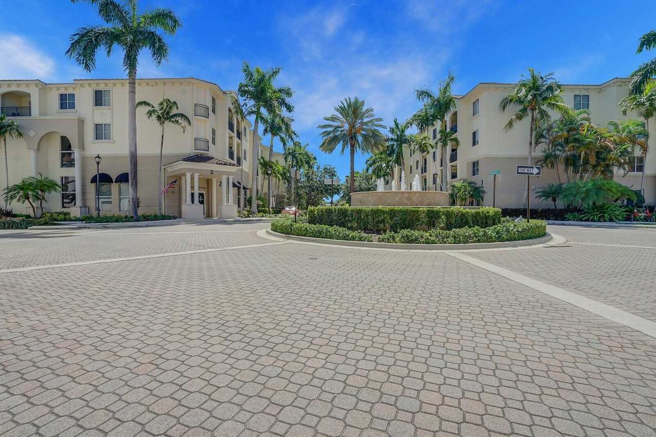 2301 Renaissance Way