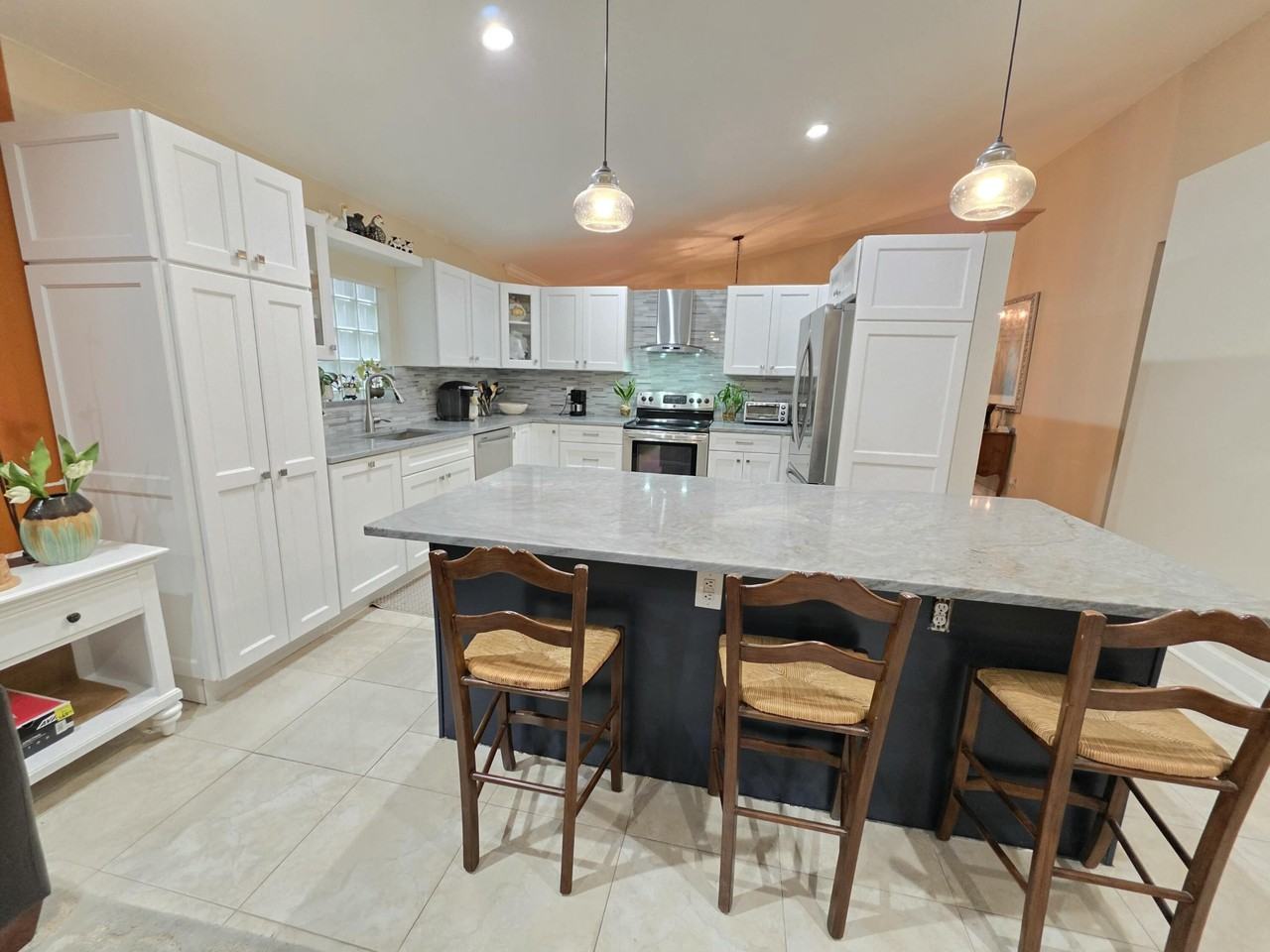 7172 Catalina Way - Photo 2 of 18