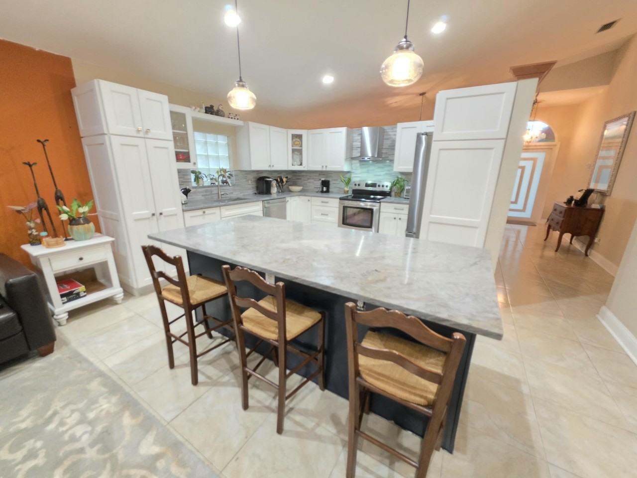 7172 Catalina Way - Photo 3 of 18