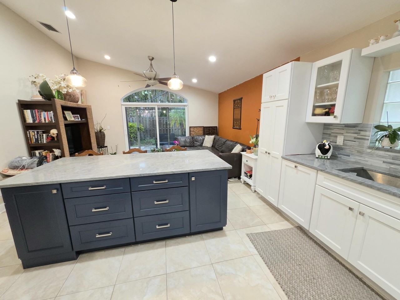 7172 Catalina Way - Photo 5 of 18