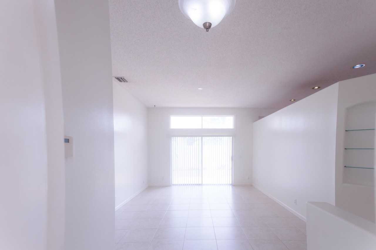 6788 Las Colinas St - Photo 3 of 21