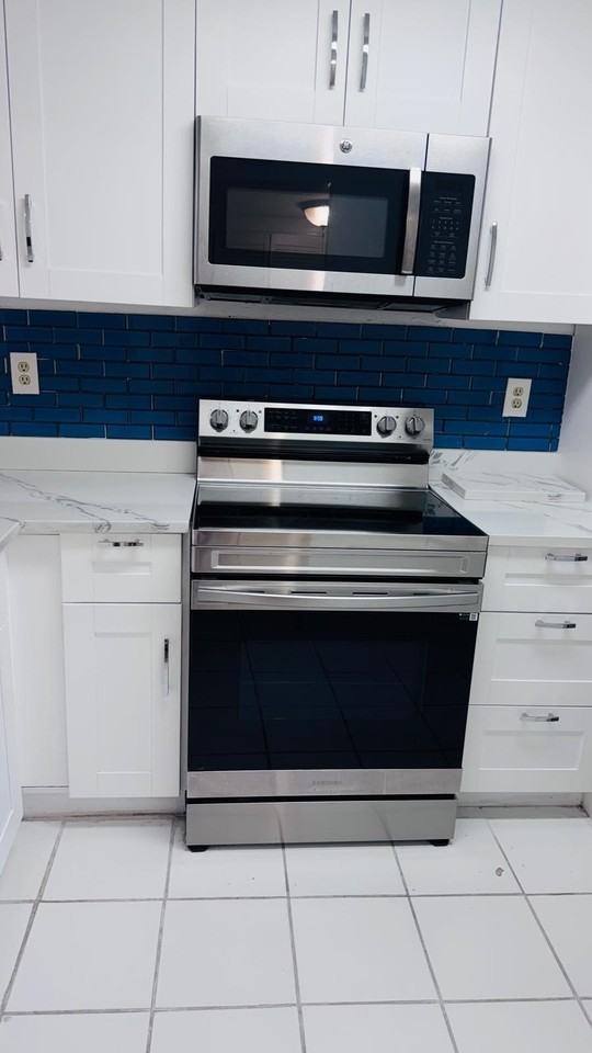 9539 Boca Cove Cir #105 - Photo 4 of 25