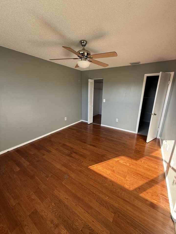 20735 Ne 8th Ct #206-12 - Photo 5 of 12
