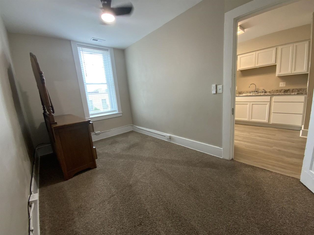 215B W Milwaukee St - Photo 6 of 14