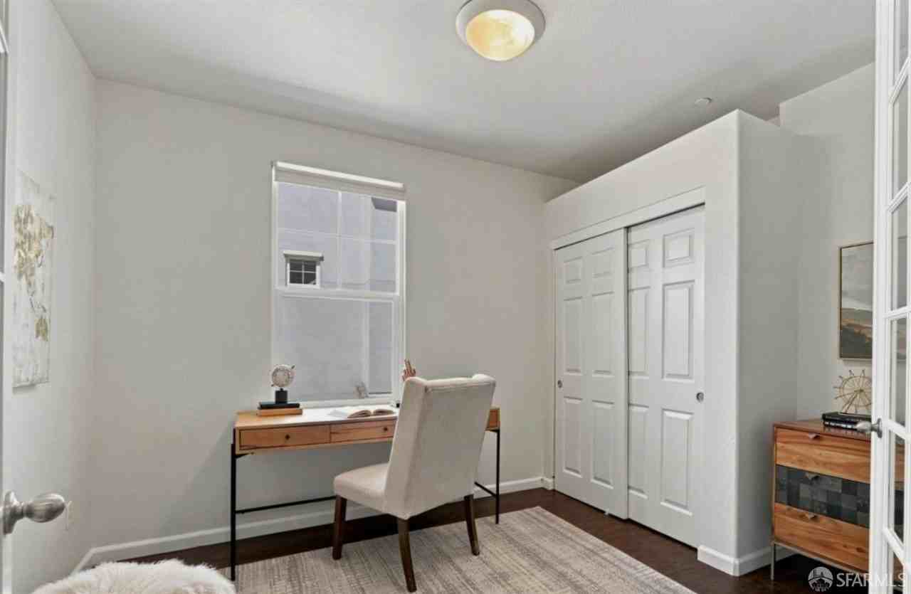 1850 Snell Pl - Photo 6 of 18