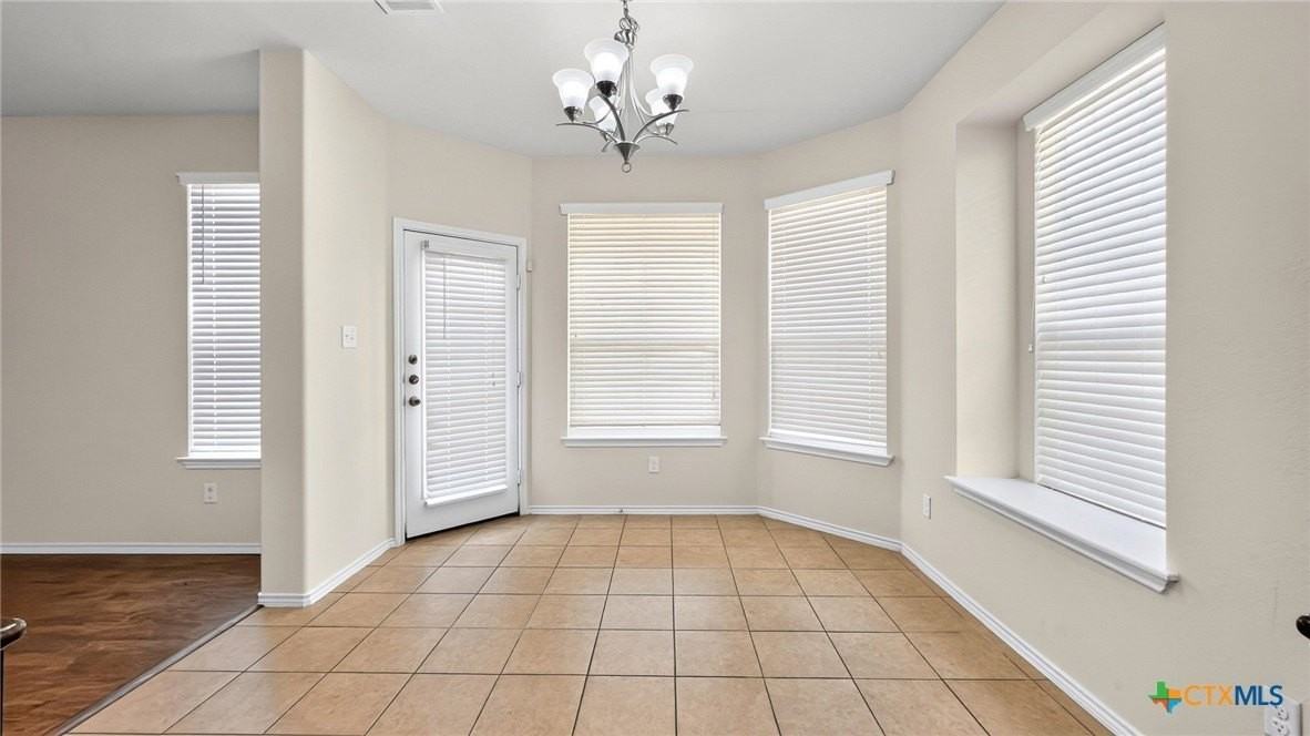 3403 Cricklewood Dr - Photo 4 of 14