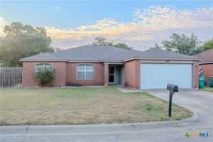 featured image of 1705 Liberty Hill Dr