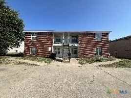 featured image of 2907 Cantabrian Dr #C