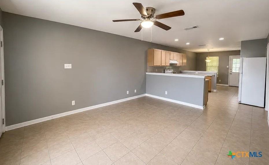 2907 Cantabrian Dr #C - Photo 2 of 11