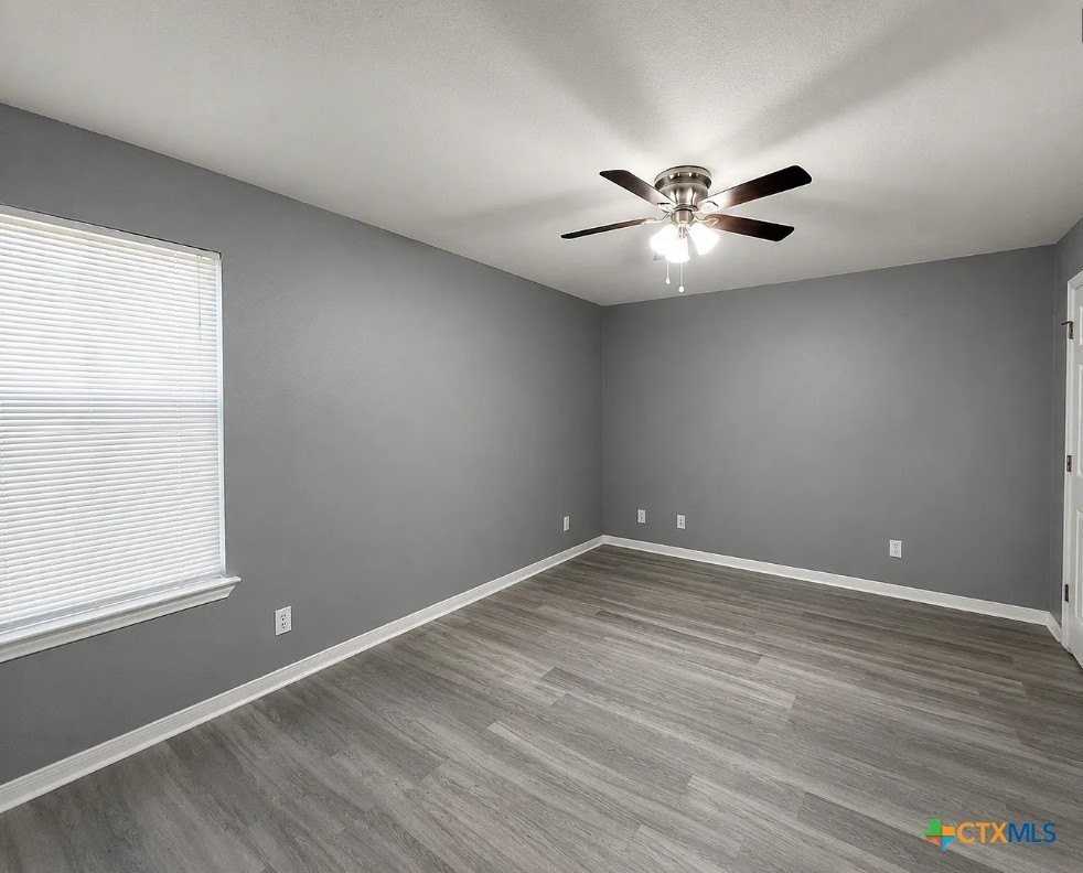 2907 Cantabrian Dr #C - Photo 7 of 11