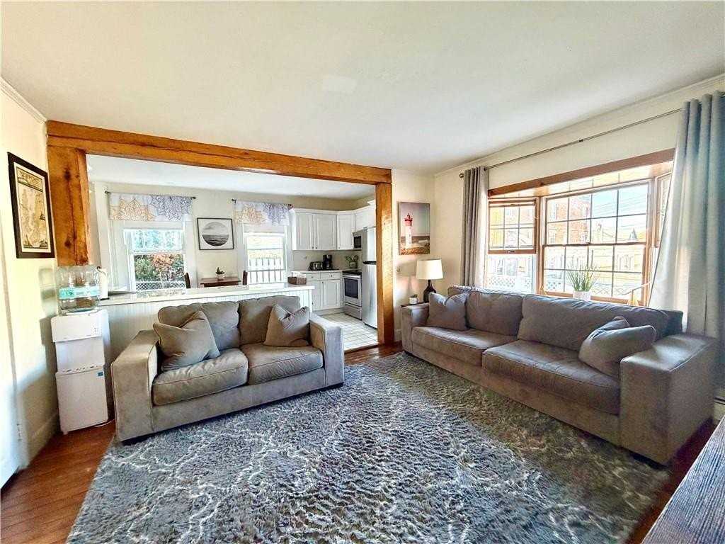 13 Holland St #1 - Photo 3 of 24