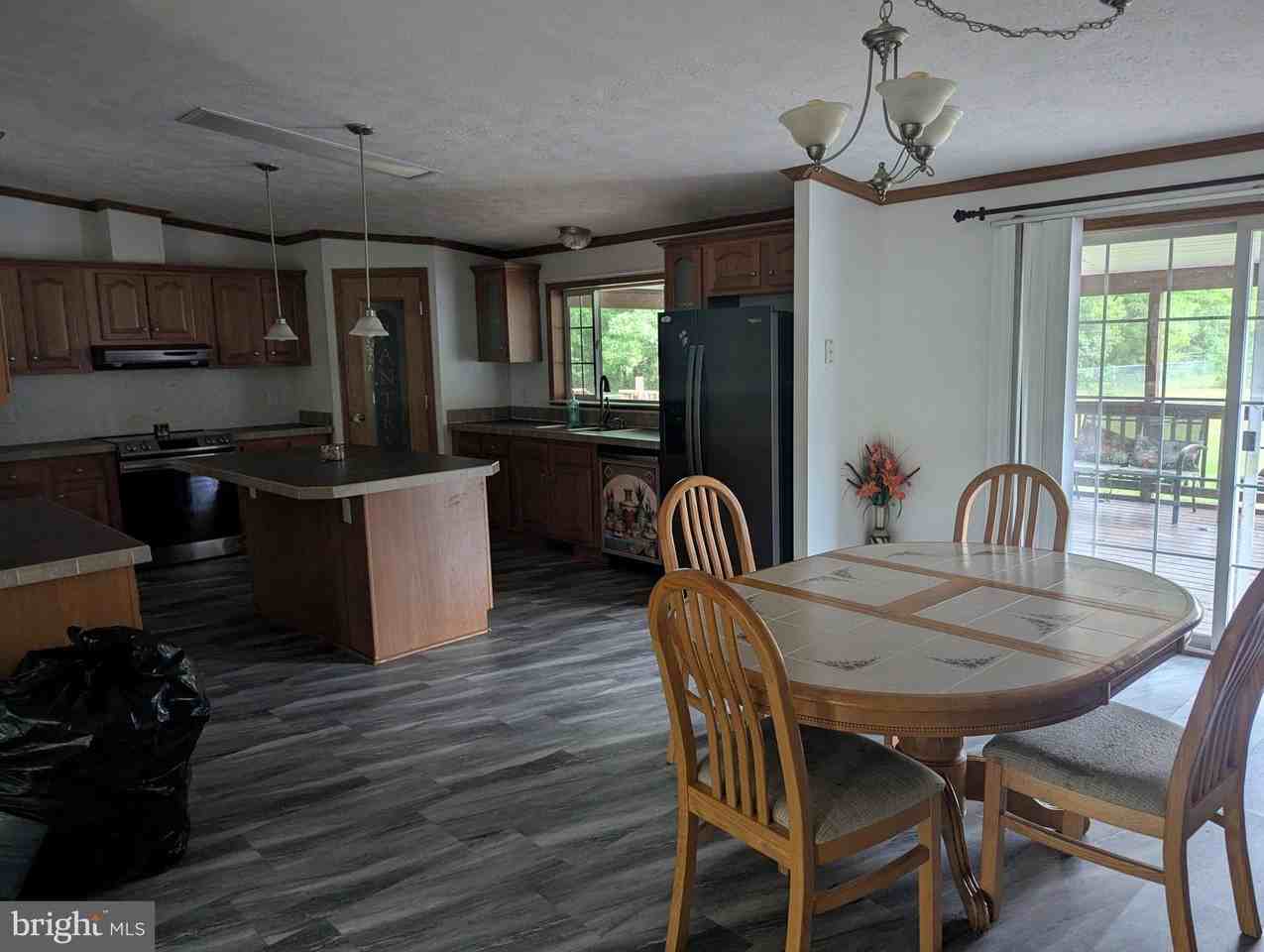 6703 Westville Rd - Photo 6 of 27