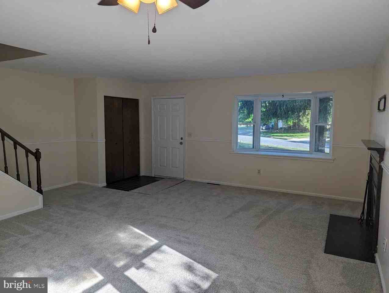 830 Woodcrest Dr - Photo 3 of 29