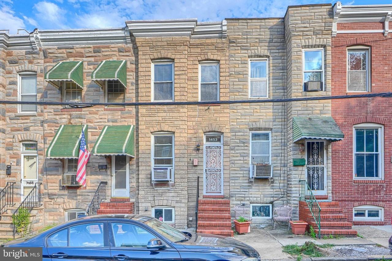 1453 Woodall St - Photo 2 of 27