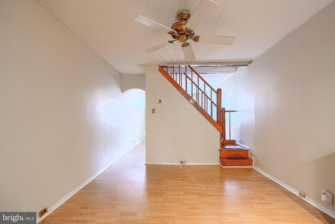 1453 Woodall St - Photo 6 of 27