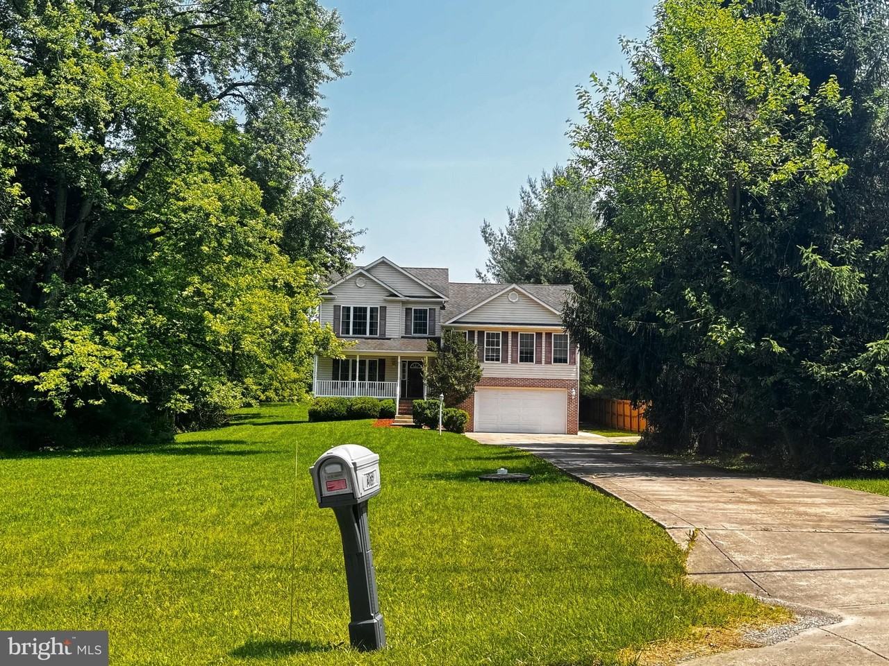 2653 Sandymount Rd - Photo 7 of 50