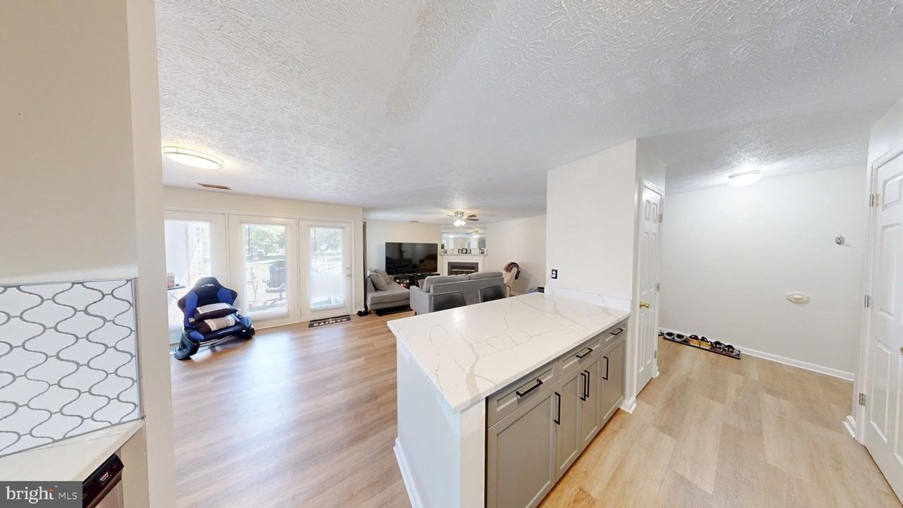 2106 Whitehall Rd #1B - Photo 7 of 15