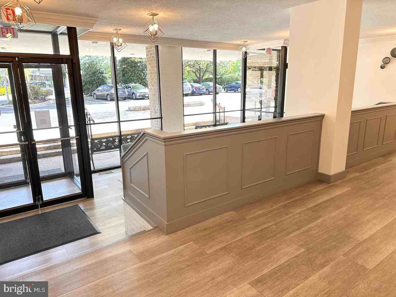 4 Monroe St #407 - Photo 4 of 29