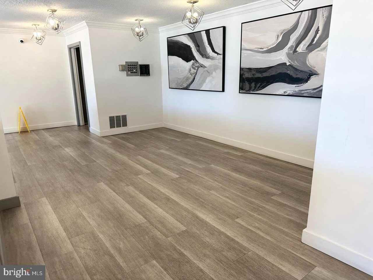 4 Monroe St #407 - Photo 6 of 29