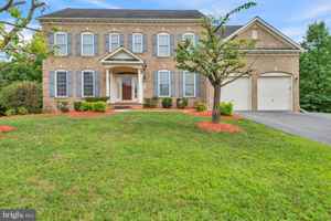 featured image of 7813 Kilcroney Ct