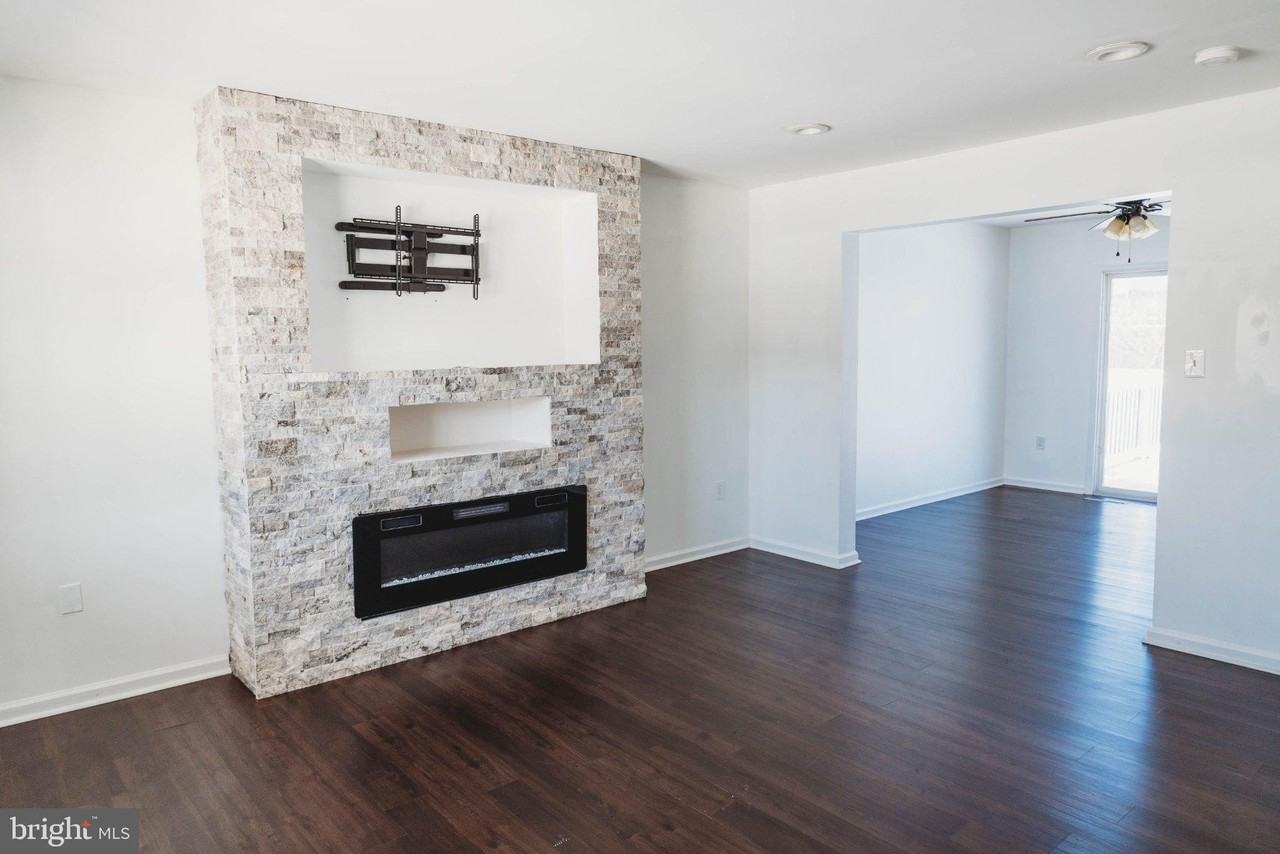 312 Galean Dr - Photo 2 of 15