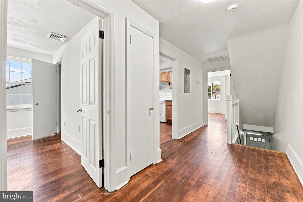162 Rosemont Ave #2 - Photo 5 of 20