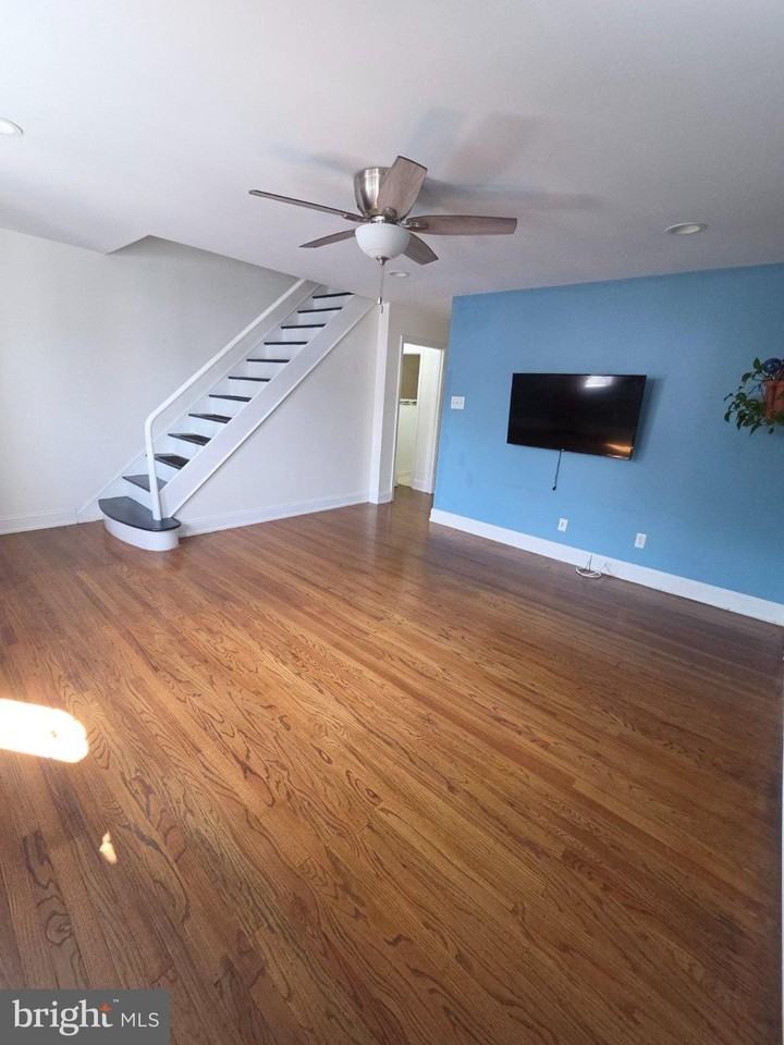 3732 S Hereford Ln - Photo 4 of 25