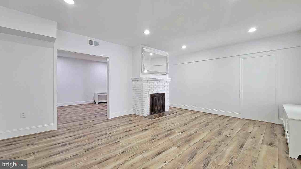 1712 Mount Vernon Ave #A - Photo 6 of 16
