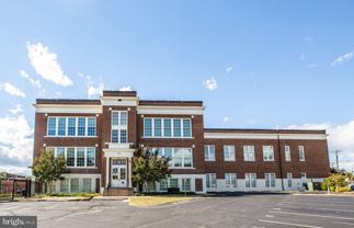 900 Barton St #307 - Photo 1 of 1