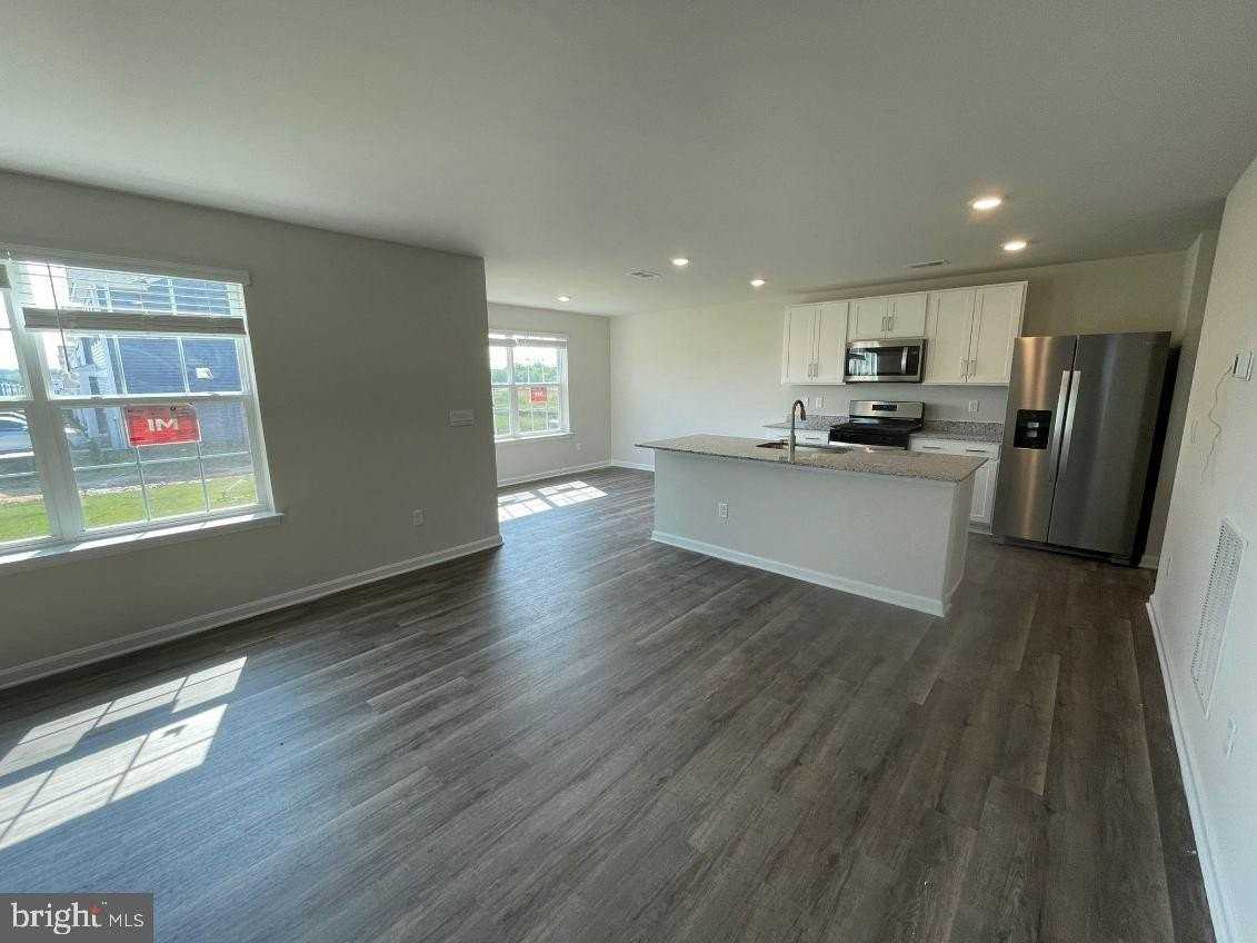 168 Hamstead Dr - Photo 2 of 13