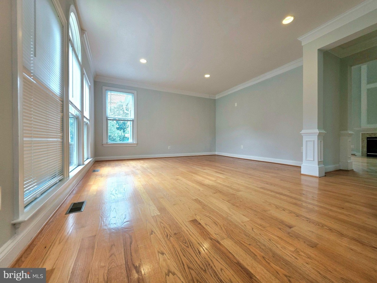 6440 Columbia Pike - Photo 7 of 50