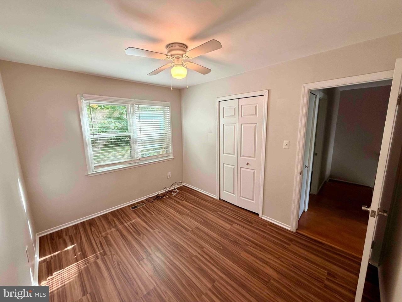 8416 Red Ash Ct - Photo 5 of 32