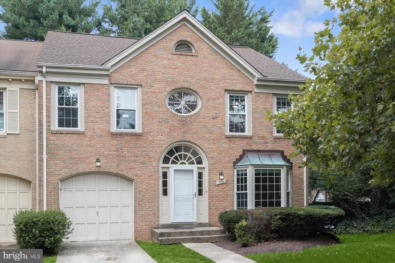 1550 Mclean Commons Ct - Photo 2 of 37