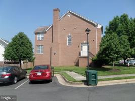 featured image of 675 Mcleary Sq Se