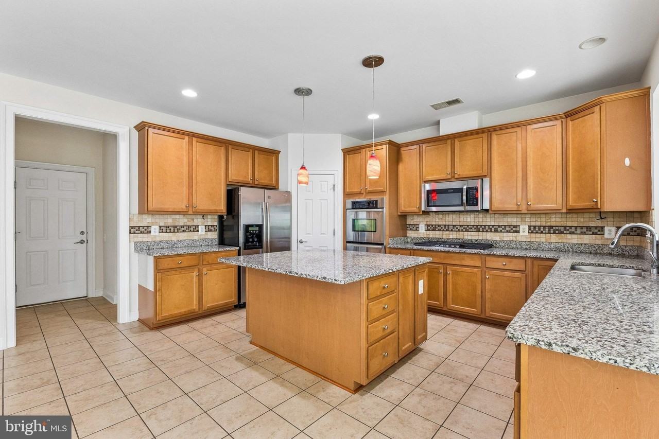 43527 Loudoun Barn Way - Photo 6 of 25