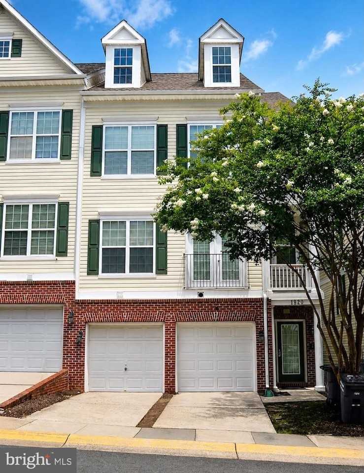 1820 Cedar Cove Way #101