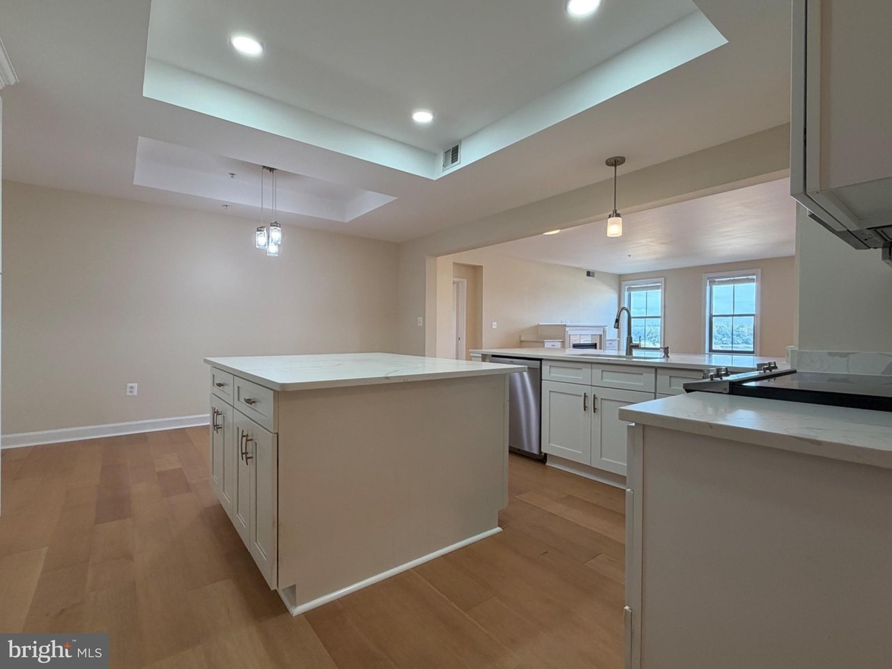 485 Harbor Side St #604 - Photo 4 of 49