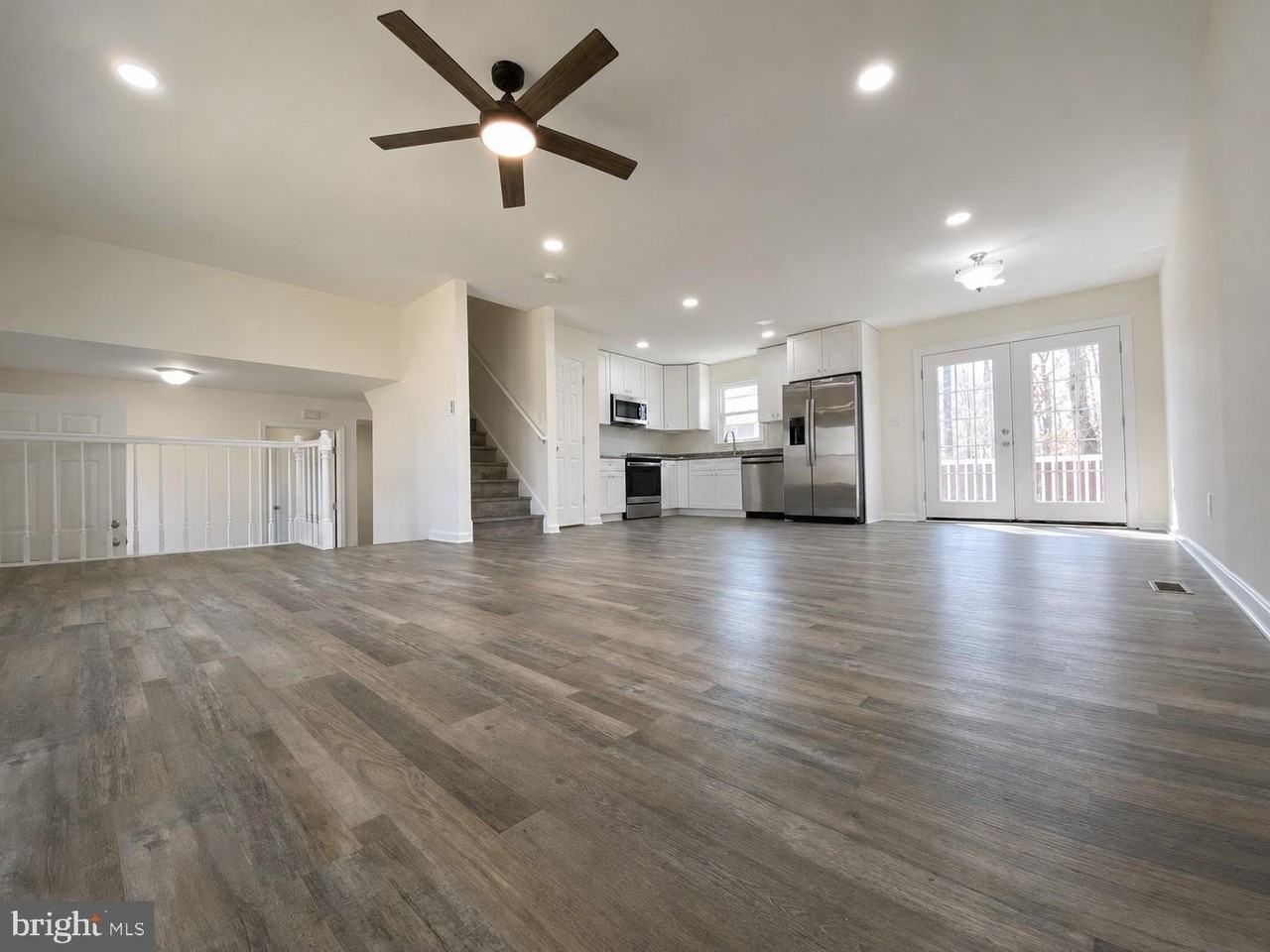13608 Flank March Ln - Photo 2 of 28