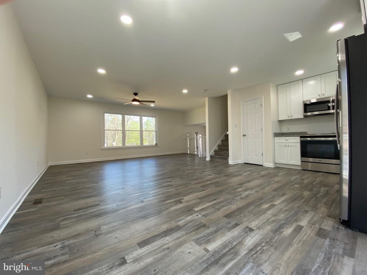 13608 Flank March Ln - Photo 6 of 28