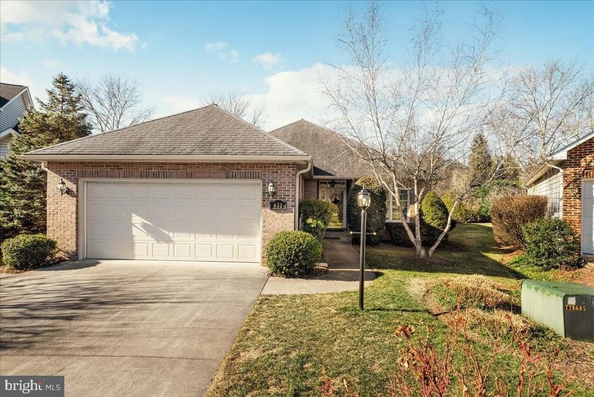 832 Winder Ct - Photo 4 of 50